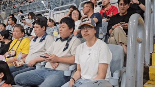 8d1d631545373e5cfaa4de3aaf263994_1785741397_8601.gif